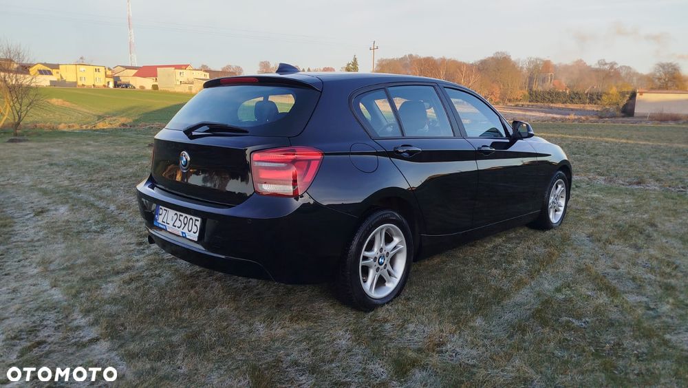 BMW Seria 1 114i - 2