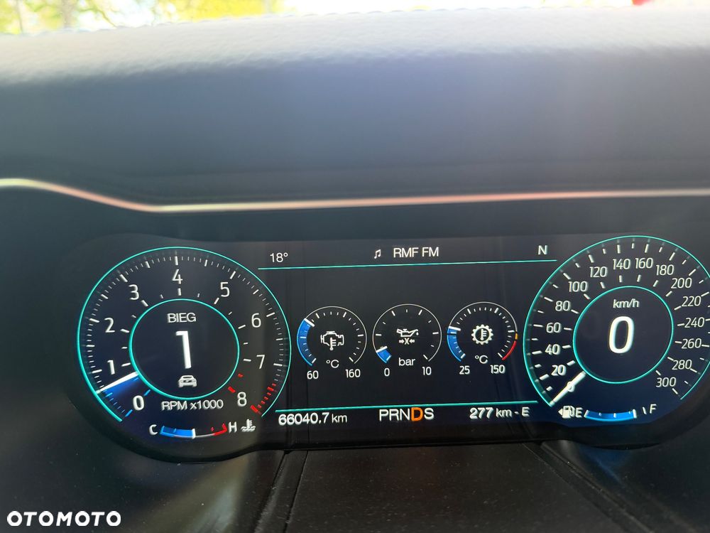 Ford Mustang 5.0 V8 GT - 9