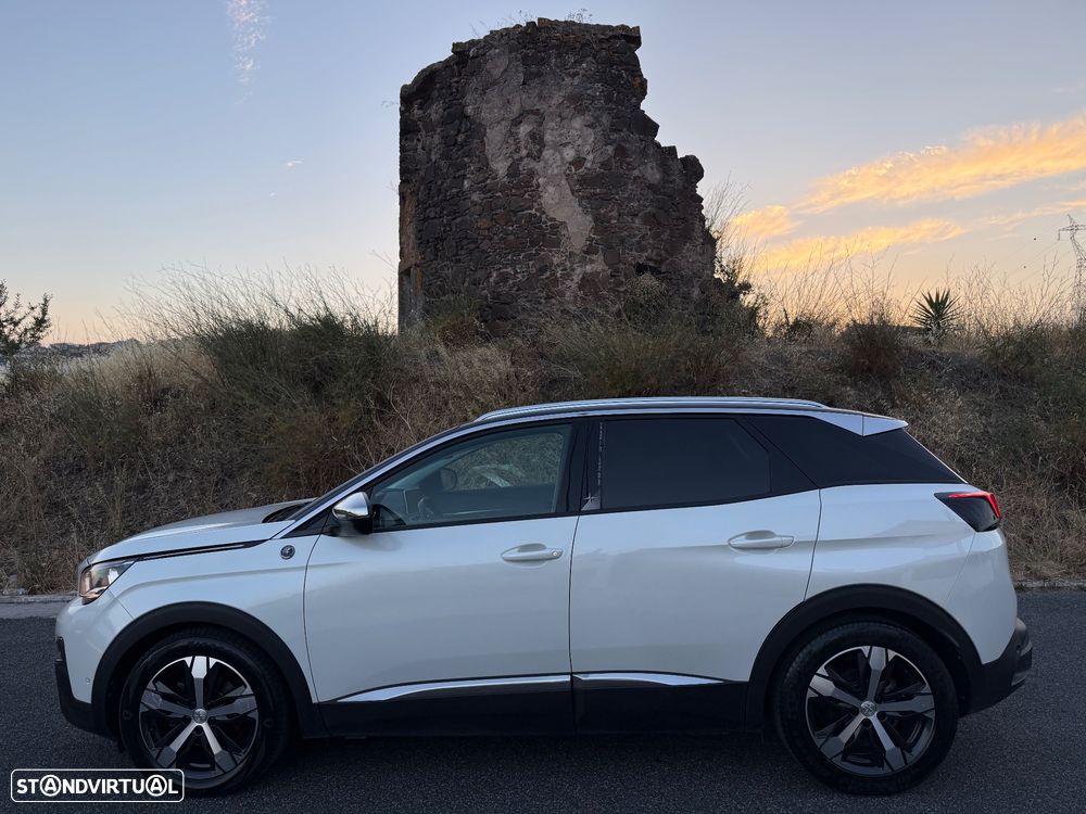 Peugeot 3008 PureTech 130 Stop & Start GPF EAT8 Crossway - 4