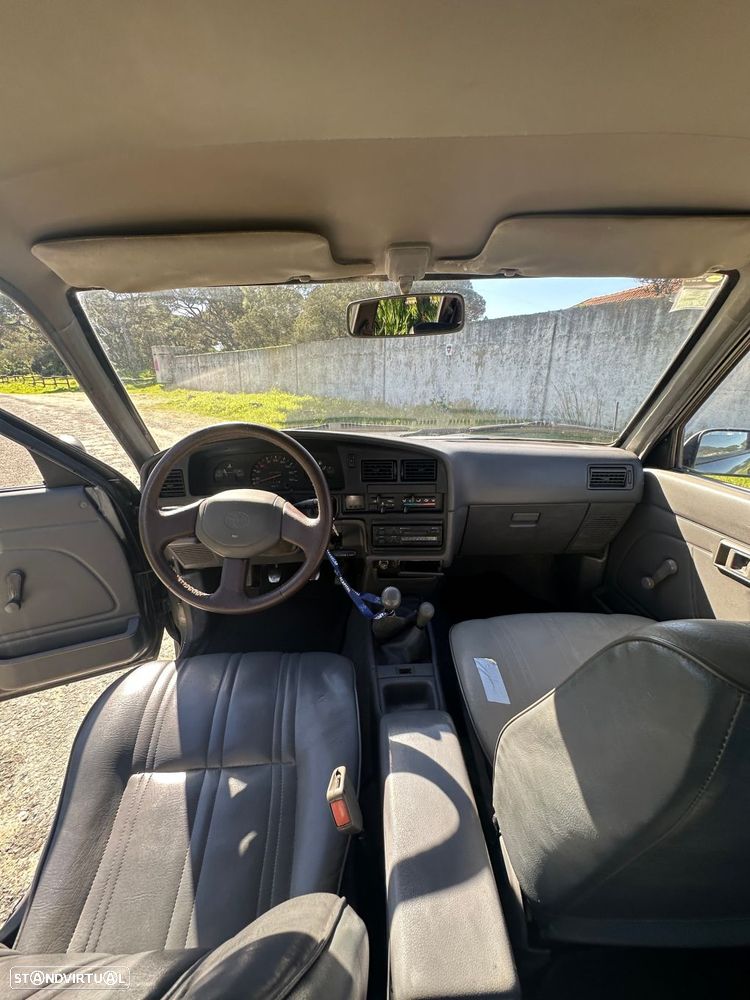 Toyota Hilux 2.4 D LN85LP Cx Mad. C.D - 19