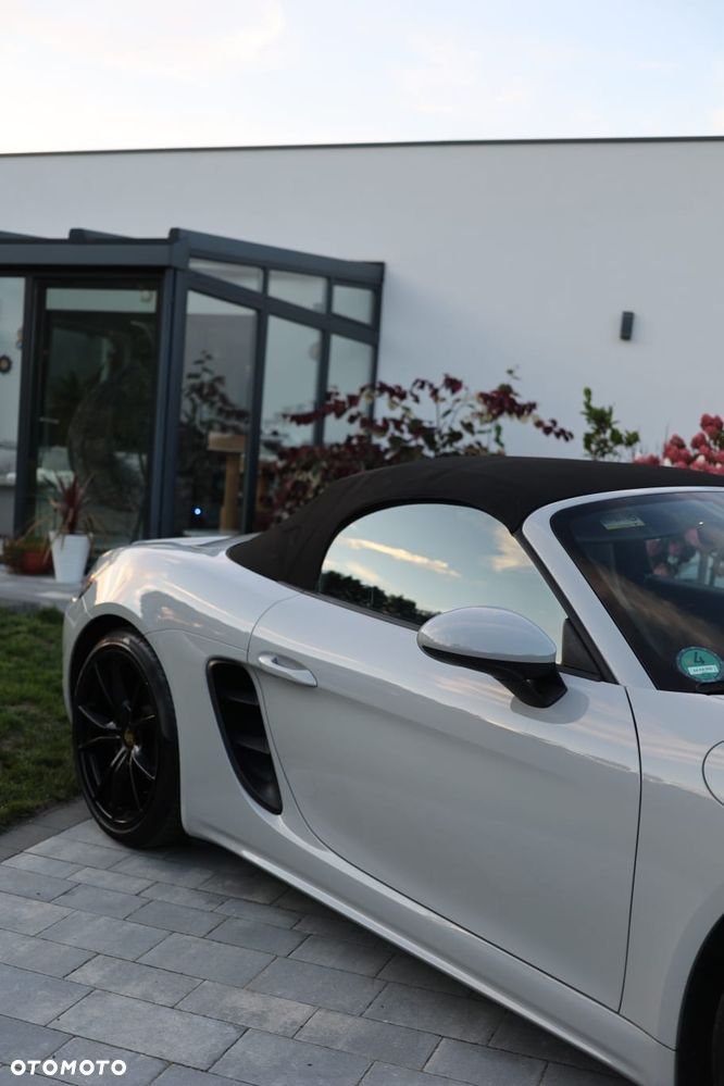 Porsche Boxster - 33