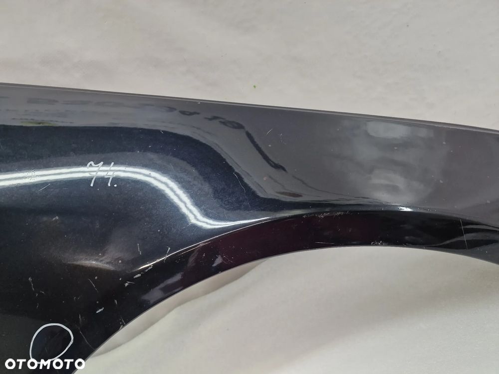 MERCEDES E-KLASSA EKLASSA E-KLASA EKLASA COUPE / CABRIO W207 PRAWY BŁOTNIK PRZEDNI PRZÓD + ŚLIZG O NR A2076980127 , NR AUKCJI BŁ74 - 13