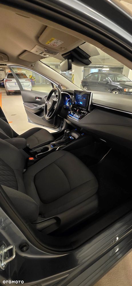 Toyota Corolla 1.8 Hybrid Comfort - 8