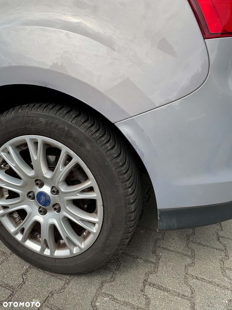 Ford Focus 1.6 TDCi DPF Titanium - 13