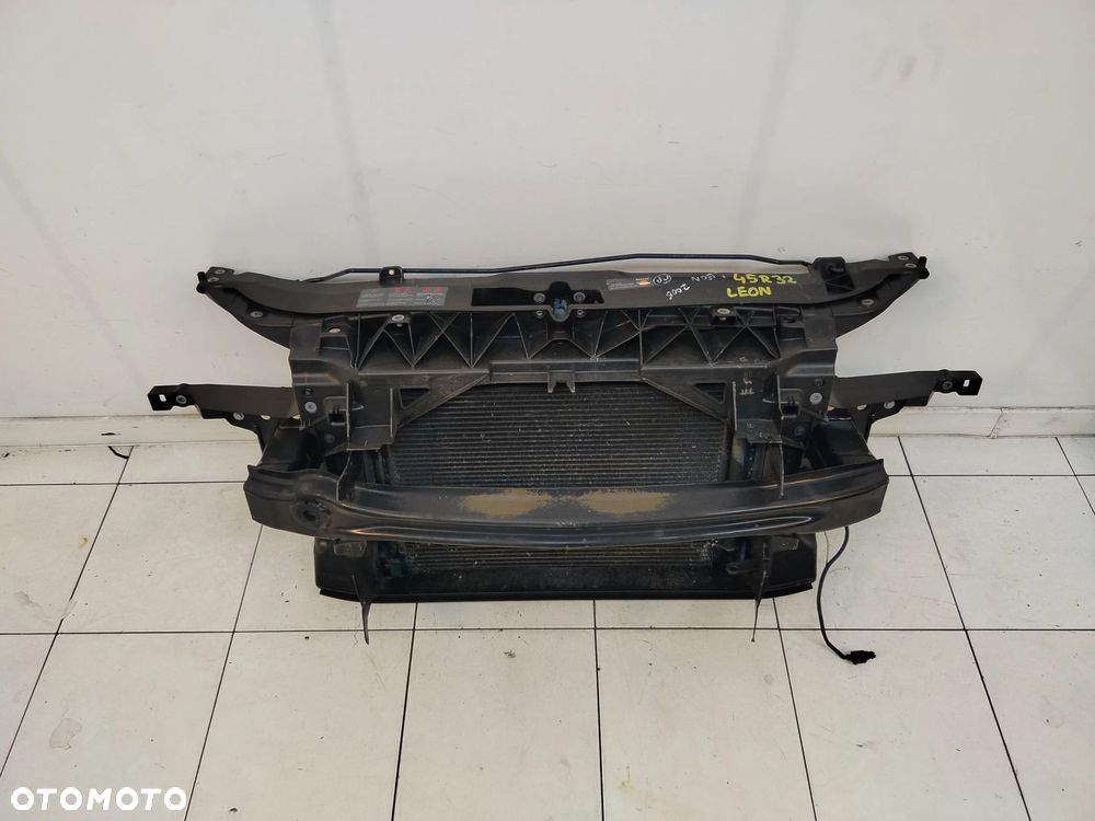 SEAT LEON II 1.6 B 05R- PAS PRZEDNI CHŁODNICE KOMPLET - 3