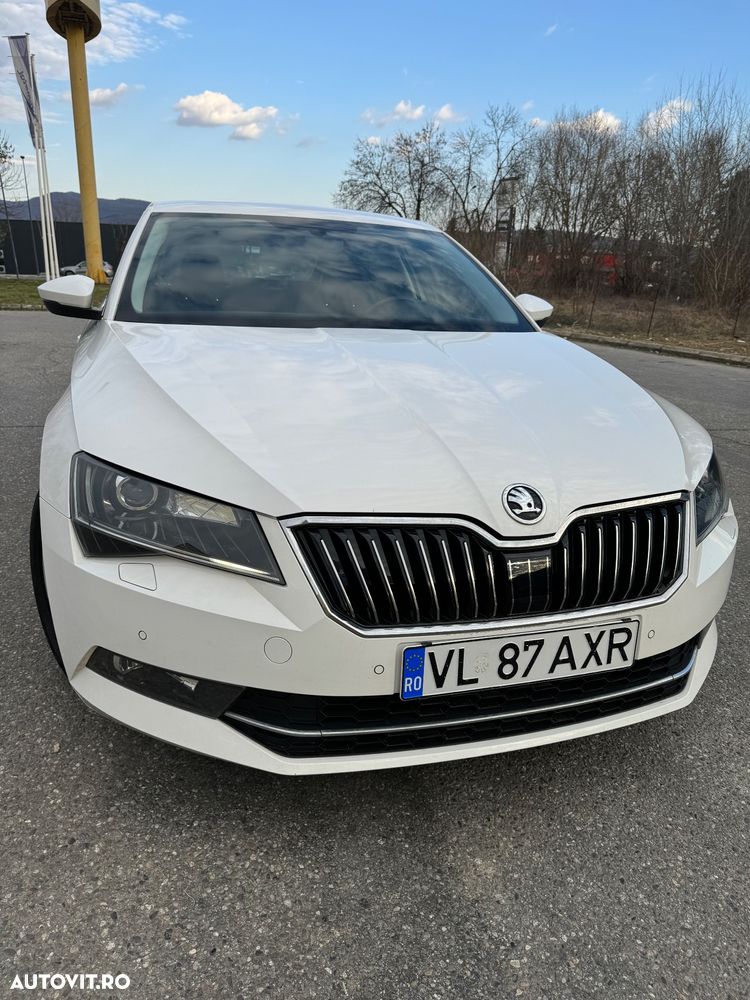 Skoda Superb 1.6 TDI DSG Ambition - 4