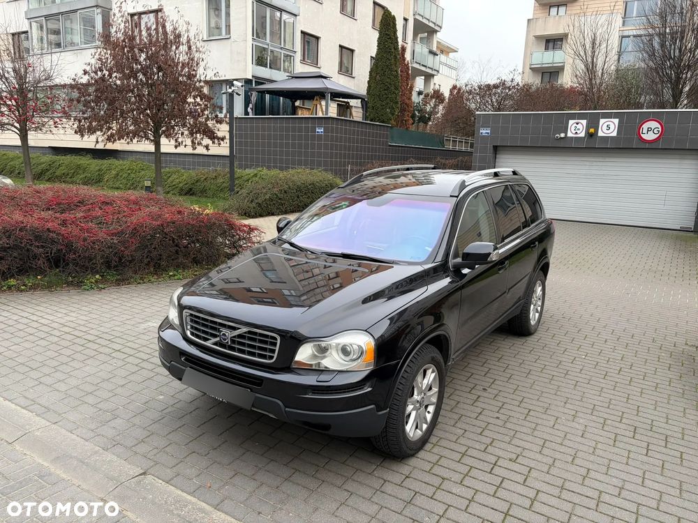 Volvo XC 90 - 1