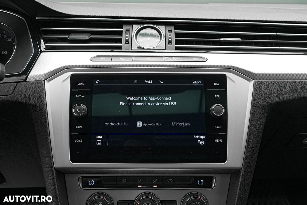 Volkswagen Passat 2.0 TDI DSG Highline - 22