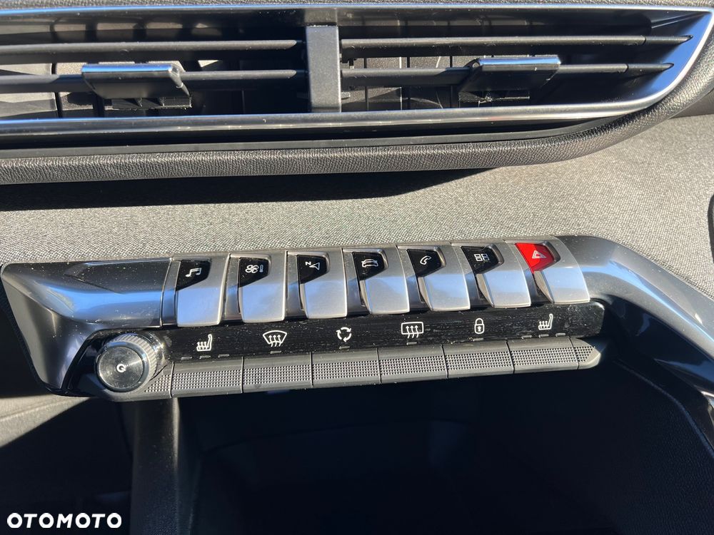 Peugeot 3008 PureTech 130 Stop & Start GPF Active Business-Paket - 22