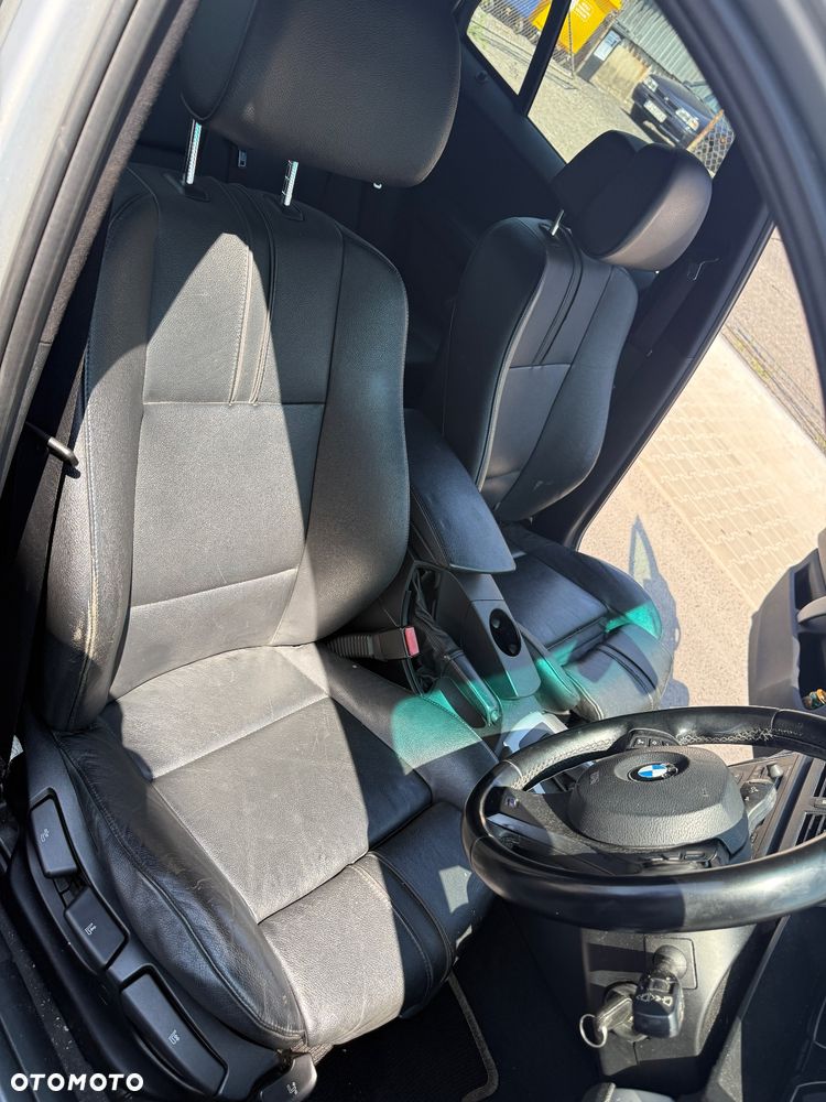 Fotele kanapa tapicerka Boczki X3 e83 Sporty skóra czarna Bardzo Ładna !