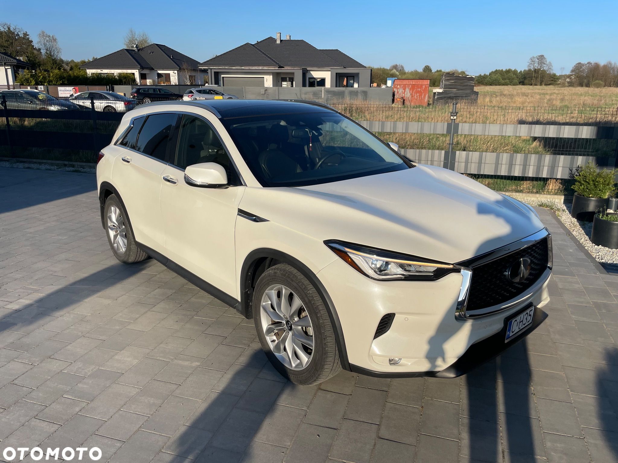 Infiniti QX50 - 1