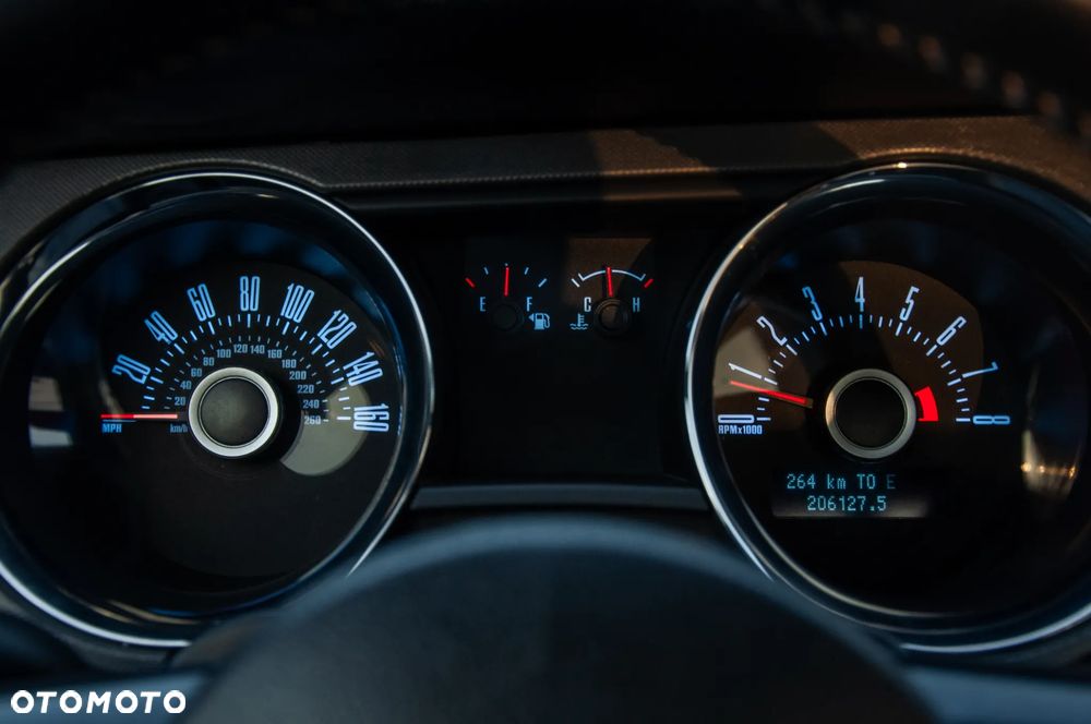 Ford Mustang 3.7 V6 - 9