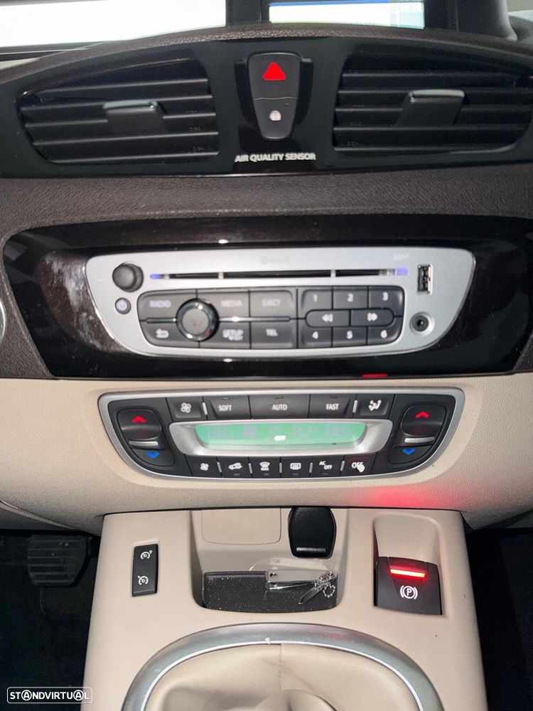 Renault Grand Scénic - 15