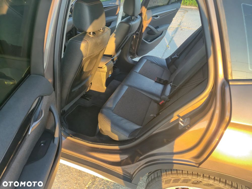 BMW X1 xDrive20d xLine - 3
