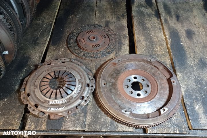 KIT AMBREIAJ 1.7 CDTI Opel Astra G  [din 1998 pana  2009] seria - 1