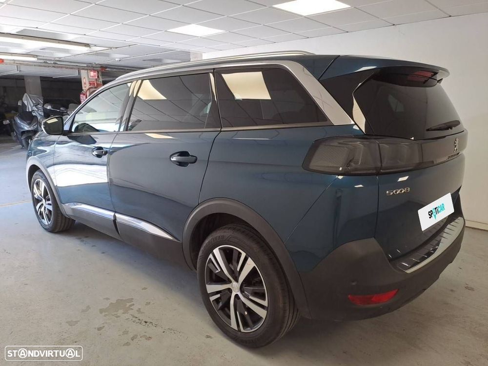 Peugeot 5008 1.5 BlueHDi Allure Pack EAT8 - 5