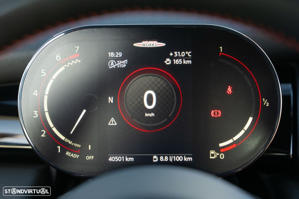 MINI 3 Portas John Cooper Works - 26