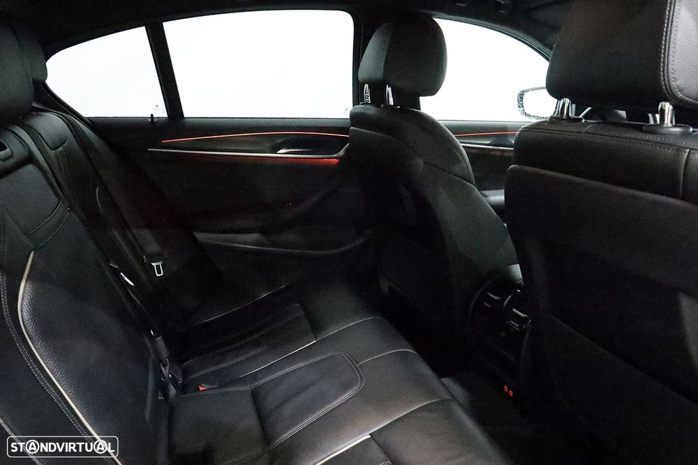 BMW 520 d Pack M Auto - 23