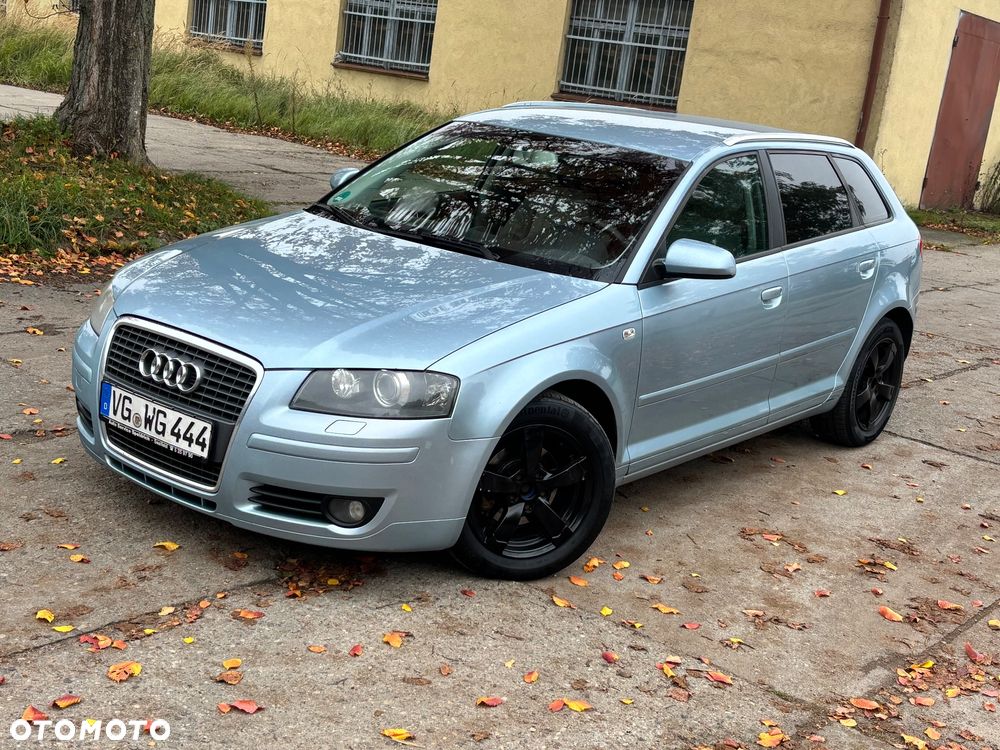 Audi A3 Sportback 1.6 FSI Attraction - 31