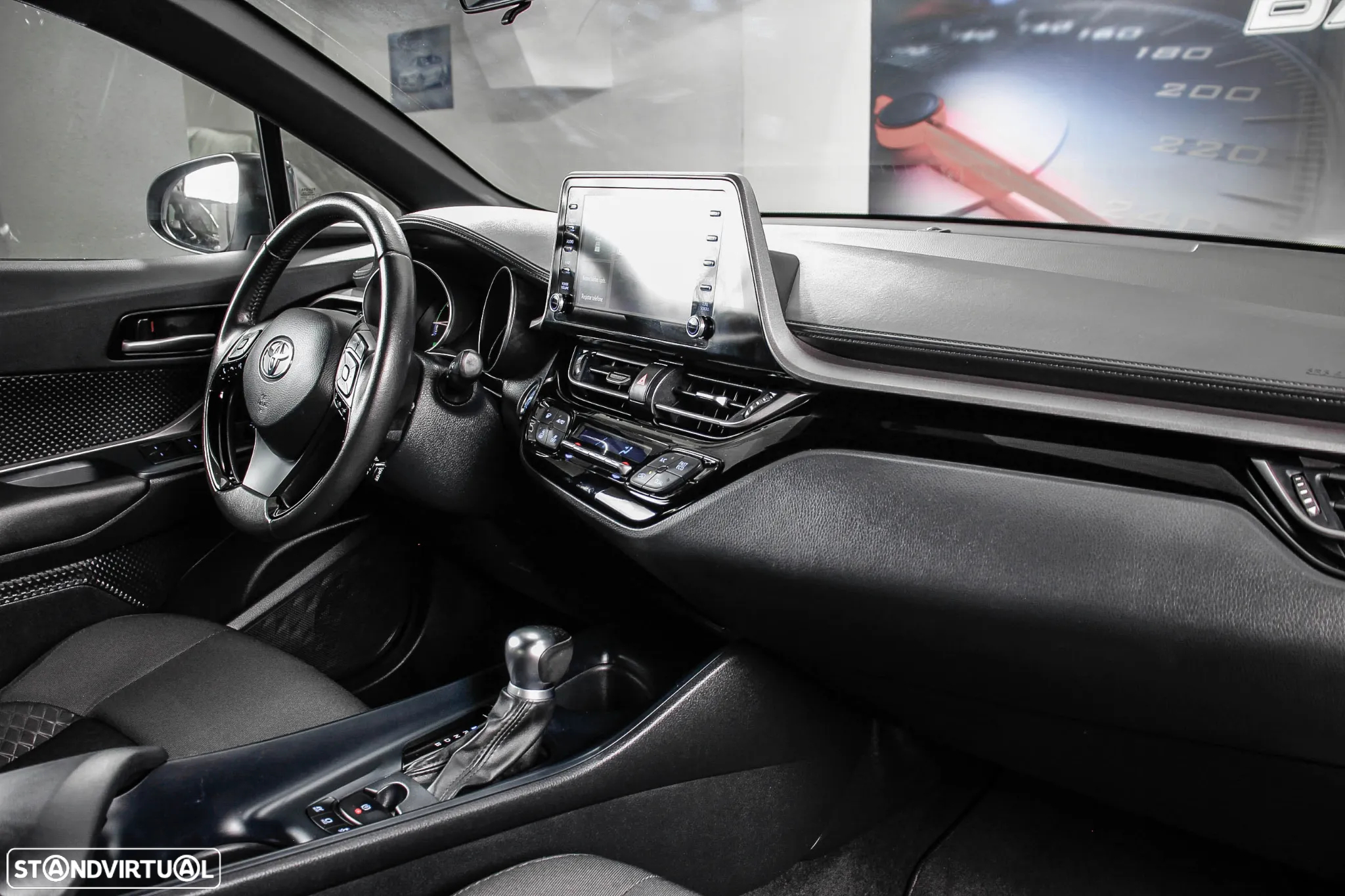 Toyota C-HR 1.8 Hybrid Comfort - 27