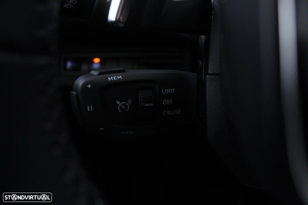 Peugeot 3008 1.5 BlueHDi Allure Pack EAT8 - 26
