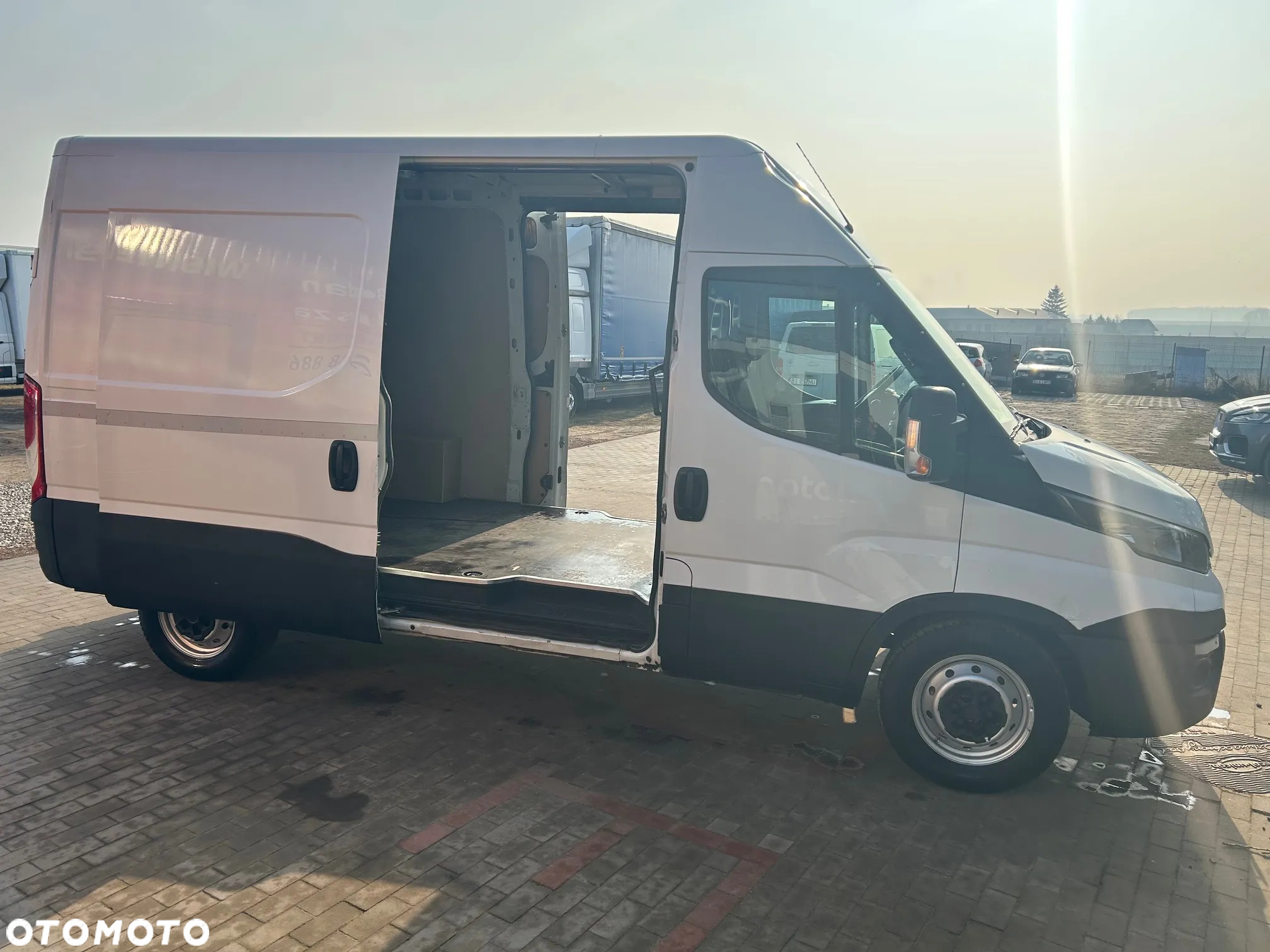 Iveco 35S15 - 5