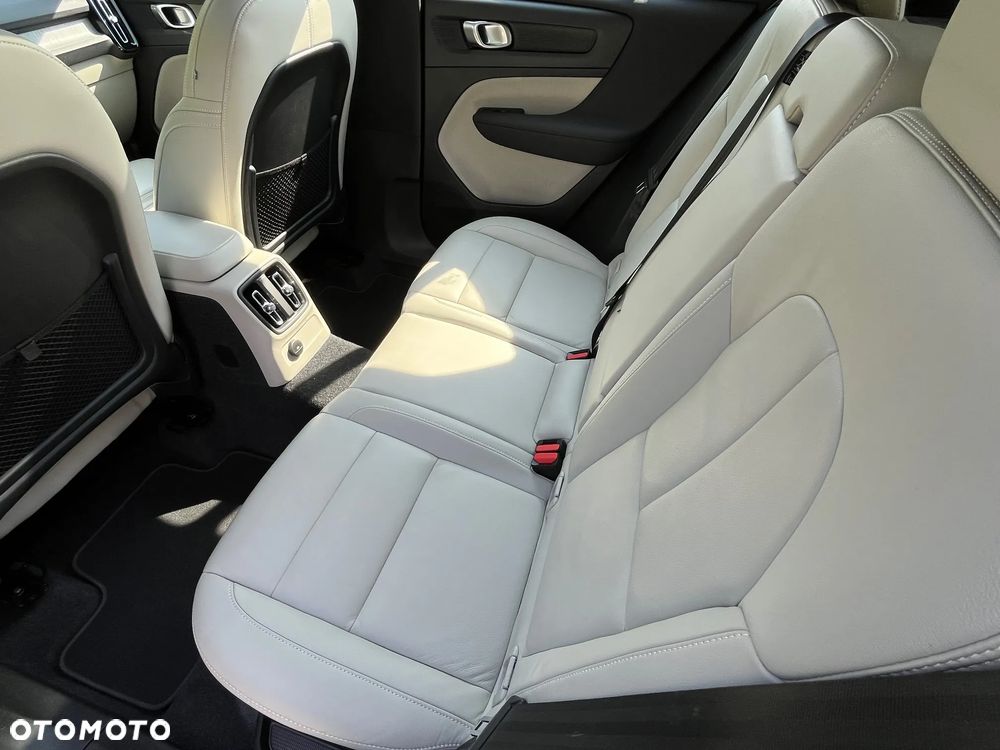 Volvo XC 40 T5 Recharge DKG Inscription - 19