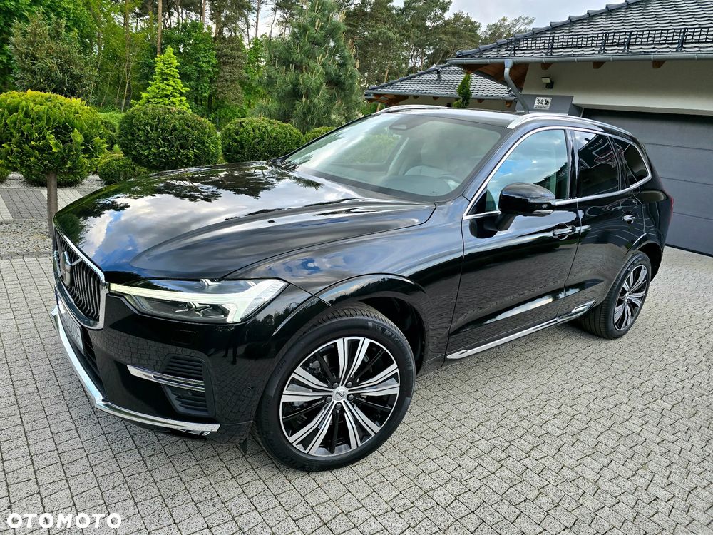 Volvo XC 60 B4 D AWD Plus Bright - 32