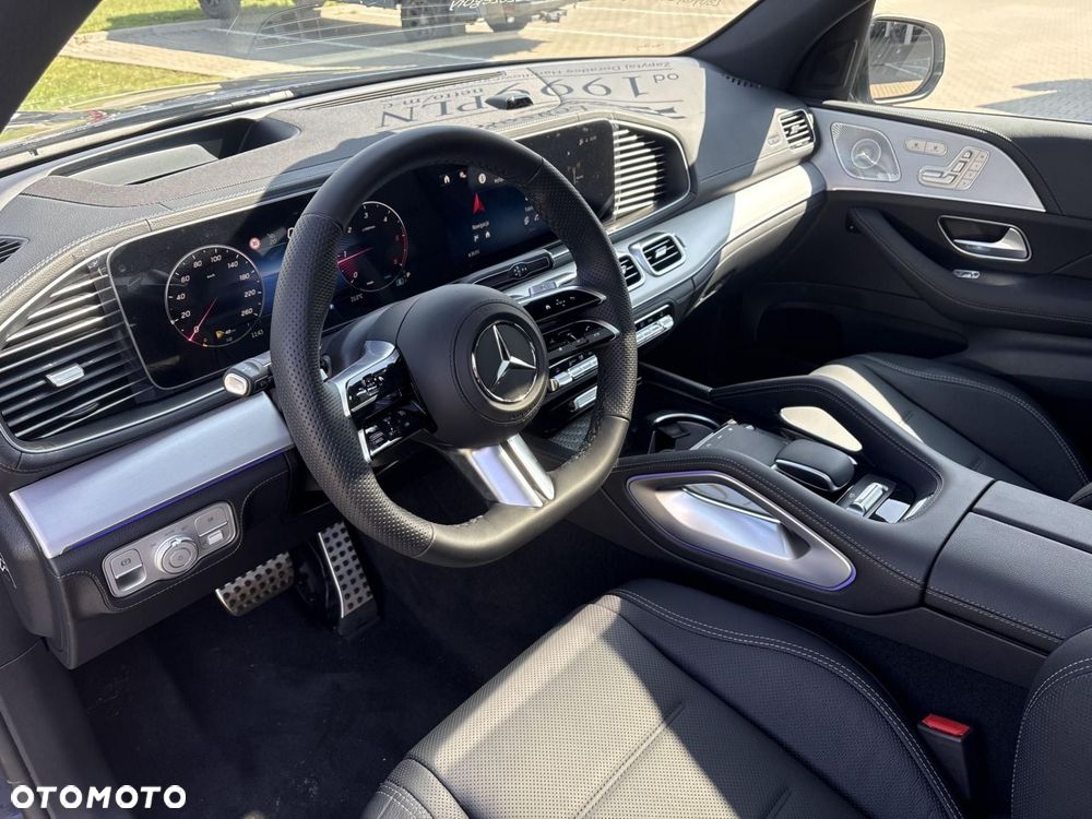 Mercedes-Benz GLE - 11