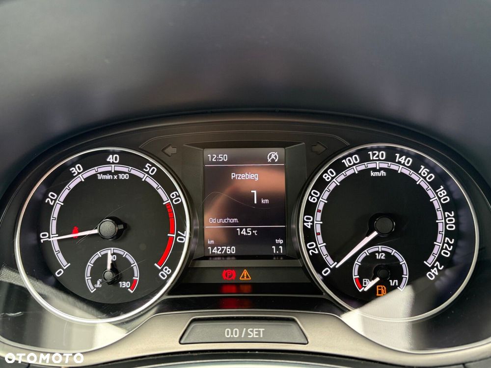 Skoda Fabia 1.0 TSI Active - 19