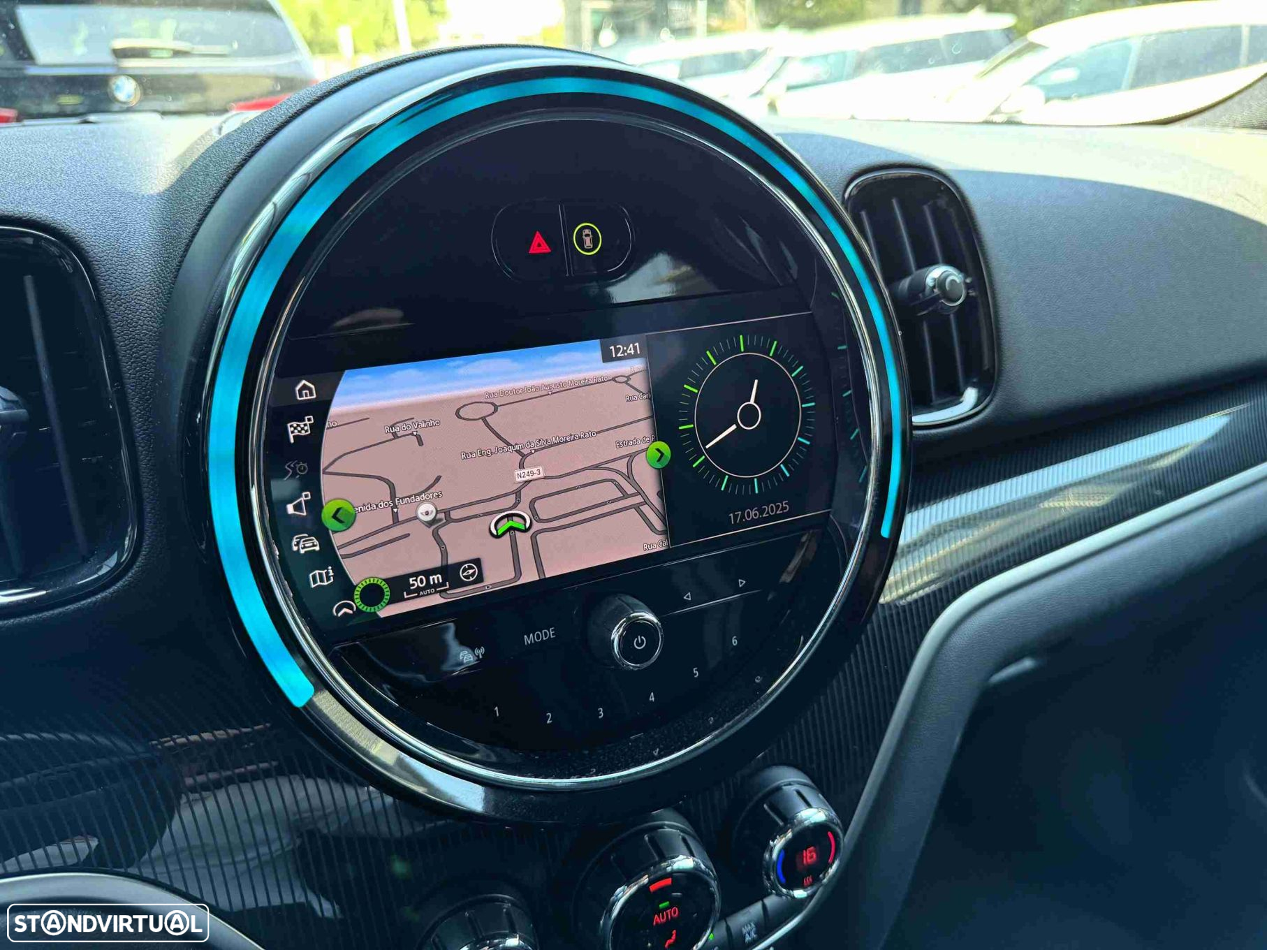 MINI Countryman Cooper ALL4 Classic Auto - 14