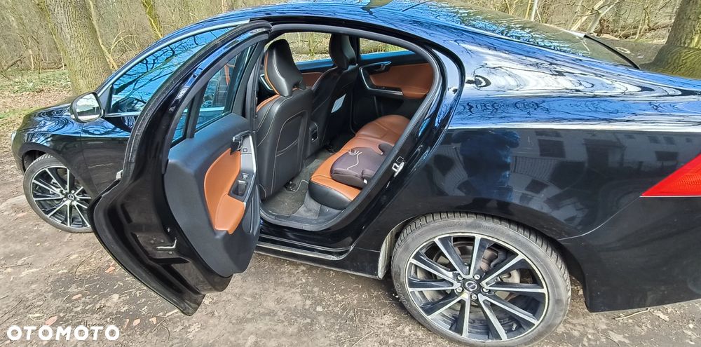 Volvo S60 T5 Geartronic RDesign - 18