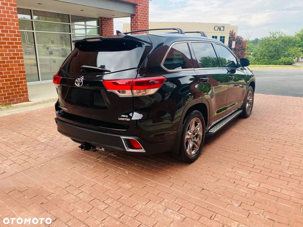Toyota Highlander - 5