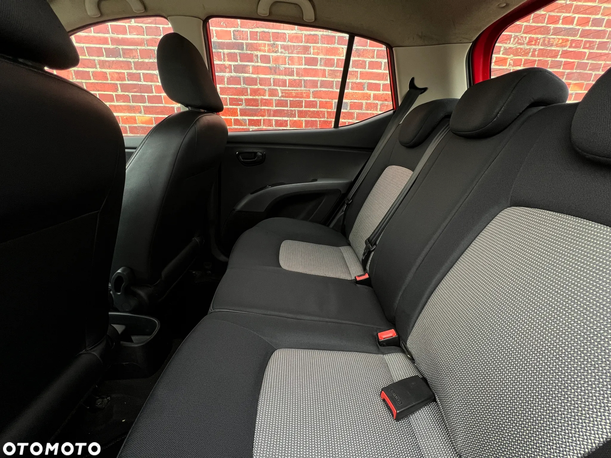 Hyundai i10 - 16