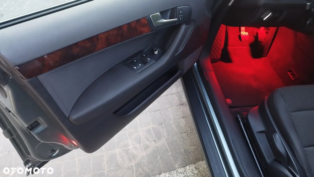 Audi A3 Sportback 2.0 TDI DPF Attraction - 18