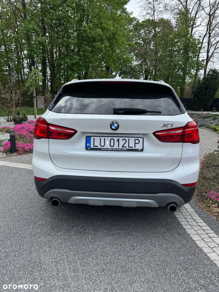 BMW X1 xDrive25i xLine - 6