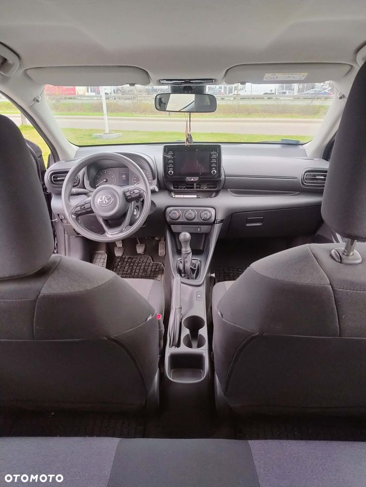 Toyota Yaris - 7