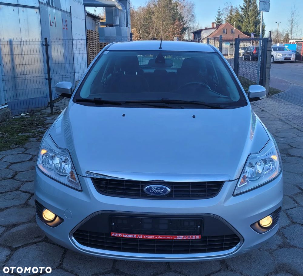 Ford Focus 1.6 Ghia - 8