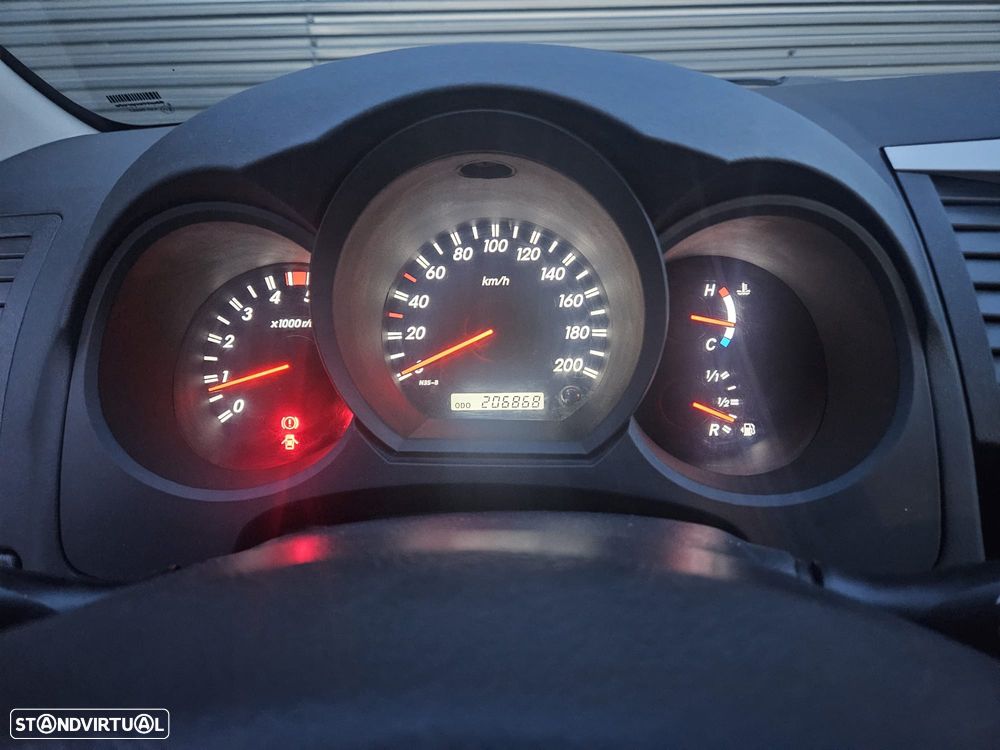 Toyota Hilux 3.0 D-4D 4WD CD Trac. PM+EP - 14