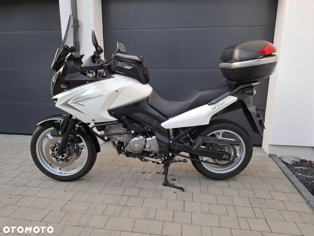 Suzuki V-STROM