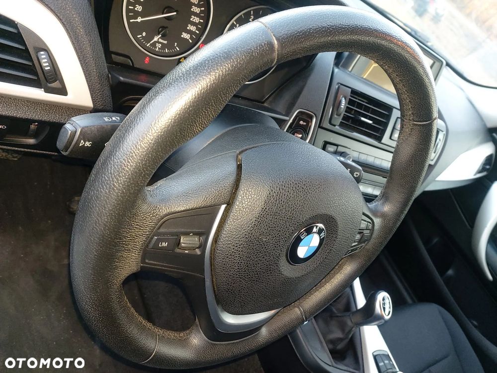 BMW Seria 1 116d EfficientDynamics - 8