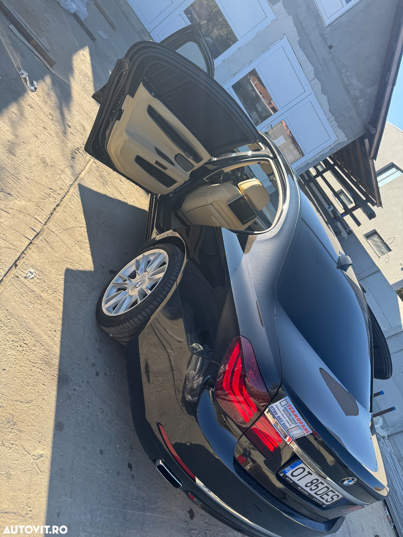BMW Seria 7 750Ld xDrive - 10