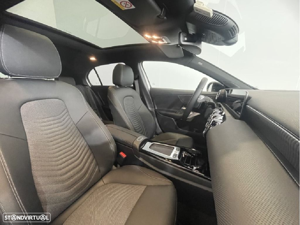 Mercedes-Benz A 250 e - 16