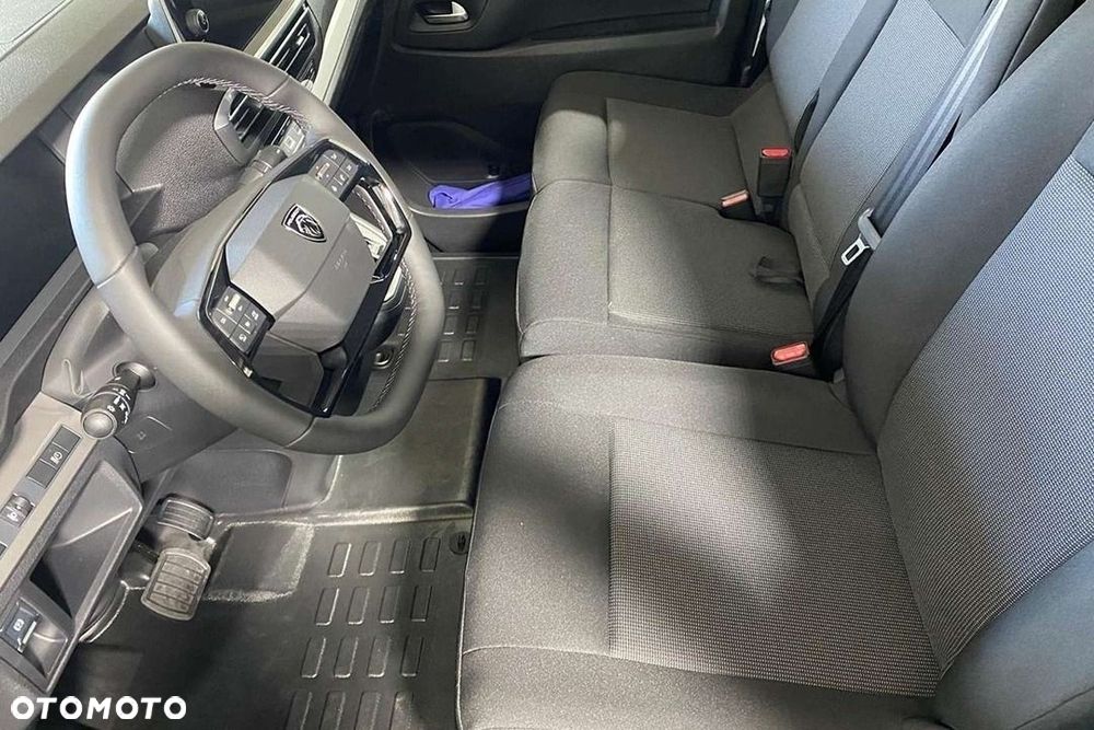 Peugeot Expert - 8