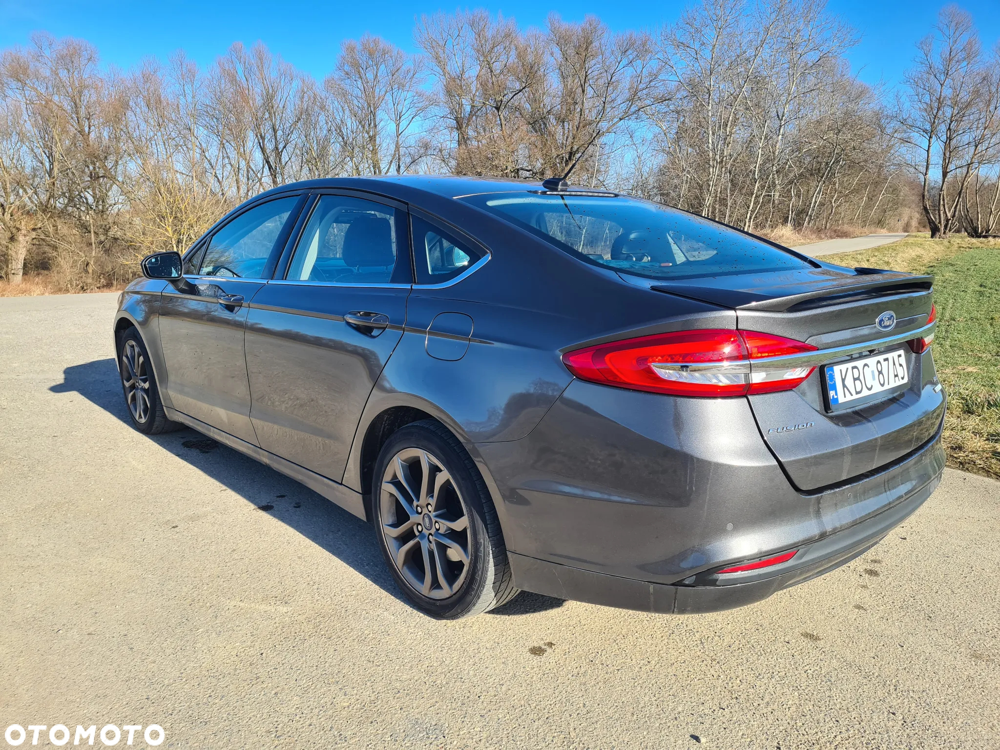 Ford Fusion - 6