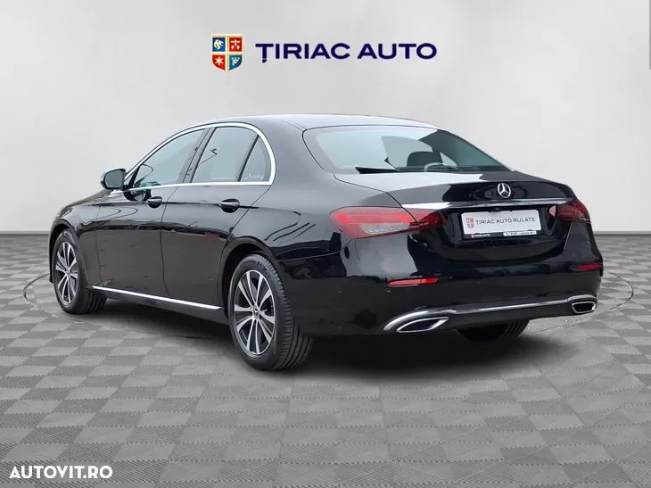 Mercedes-Benz E 200 9G-TRONIC - 4