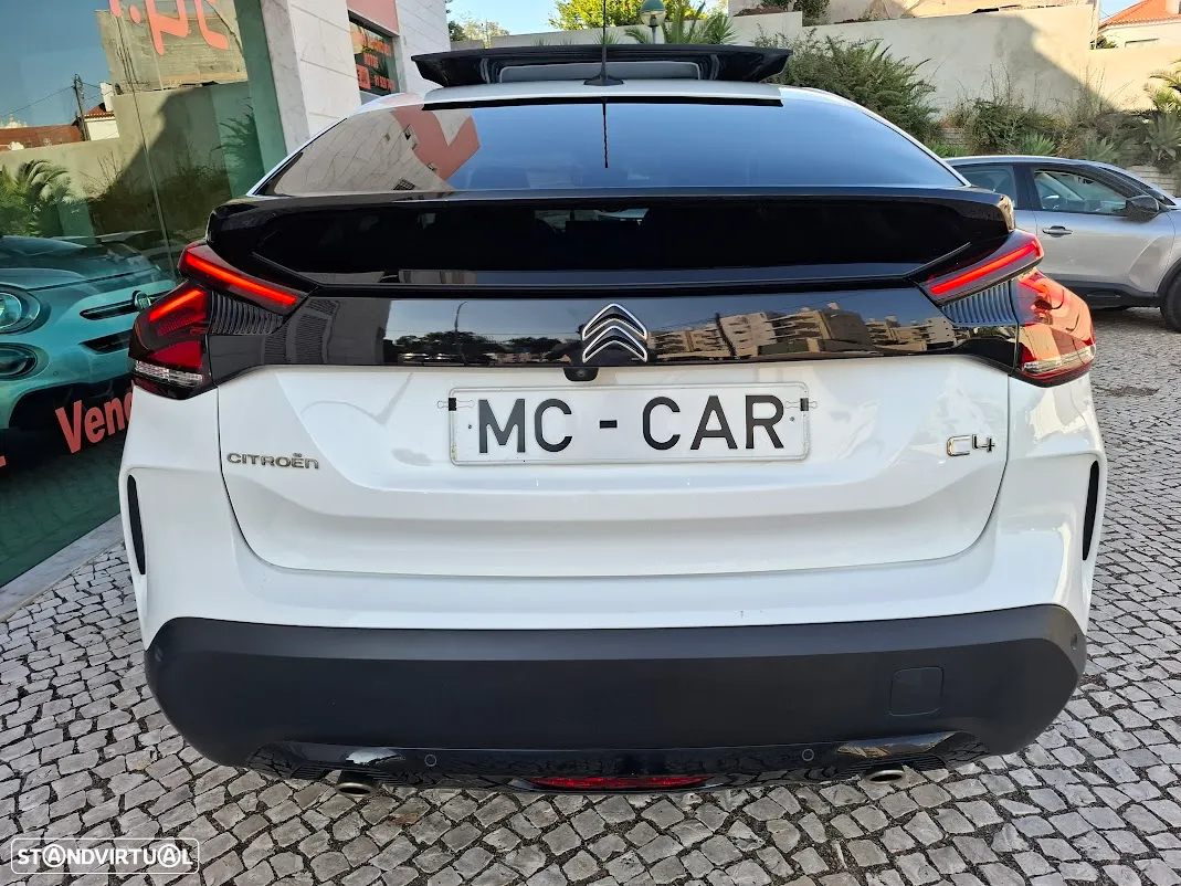 Citroën C4 PureTech 130 Stop&Start EAT8 SHINE - 47