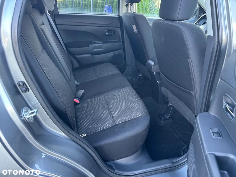 Mitsubishi ASX 1.8 DI-D 2WD Diamant Edition - 10