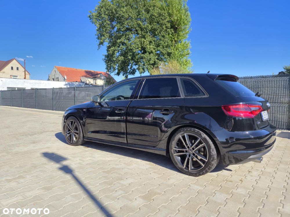Audi A3 Sportback 1.6 TDI ultra Attraction - 17