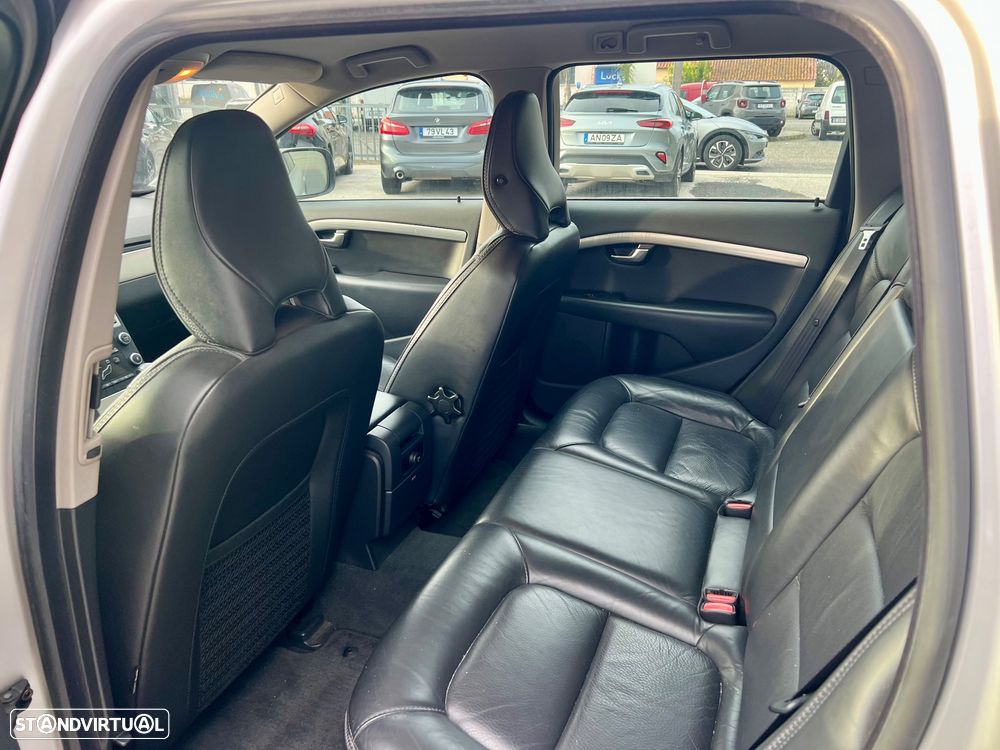 Volvo XC 70 2.4 D Drive Summum - 16